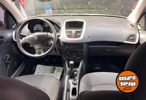 Autos - Peugeot 207 Compact Active 1.4 2015 Nafta 82000Km - En Venta