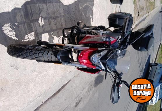 Motos - Motomel Eskua adventure 2022 Nafta 15150Km - En Venta