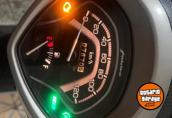 Motos - Yamaha FASCINO 2022 Nafta 7800Km - En Venta