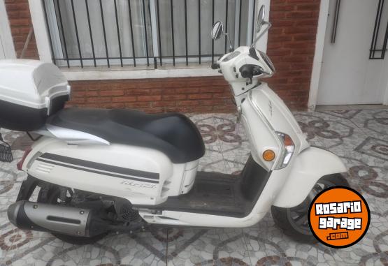 Motos - Kymco Like 2022 Nafta 3902Km - En Venta