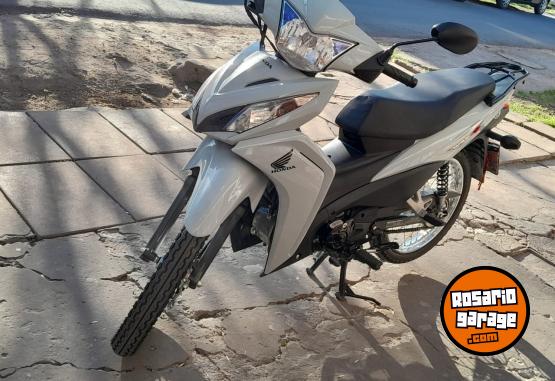 Motos - Honda New wave 2024 Nafta 3447Km - En Venta