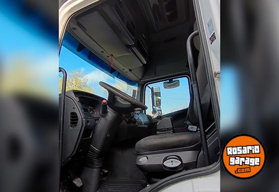 Camiones y Gr�as - Mercedes Benz Axor 2035 36 Tractor - A�o 2013 - En Venta