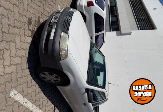 Utilitarios - Volkswagen Saveiro 2004 Nafta 160000Km - En Venta