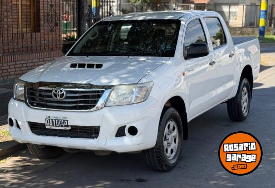 Camionetas - Toyota Hilux 2014 Diesel 248000Km - En Venta