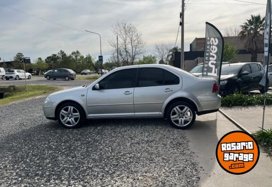 Autos - Volkswagen Bora 2007 Nafta 185000Km - En Venta