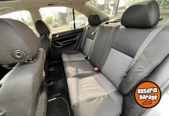 Autos - Volkswagen Bora 2007 Nafta 185000Km - En Venta