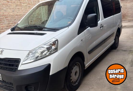 Utilitarios - Peugeot Expert 2016 Diesel 300000Km - En Venta
