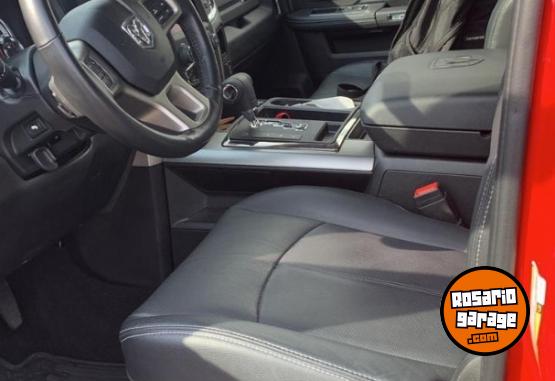 Camionetas - Dodge Ram 1500 5.7 V8 Laramie 2021 Nafta 66700Km - En Venta