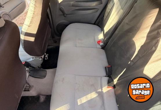 Autos - Volkswagen Suran 2010 GNC 328000Km - En Venta