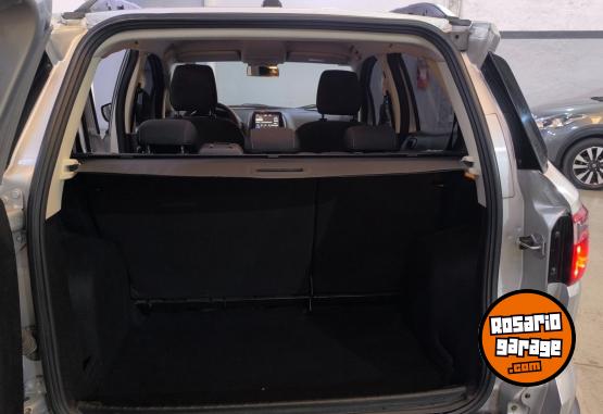 Autos - Ford ECOSPORT SE MT 2020 Nafta 64000Km - En Venta