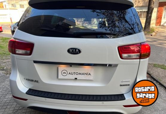 Autos - Kia Carnival 2.2 Crdi Ex Prem 2017 Diesel 110000Km - En Venta