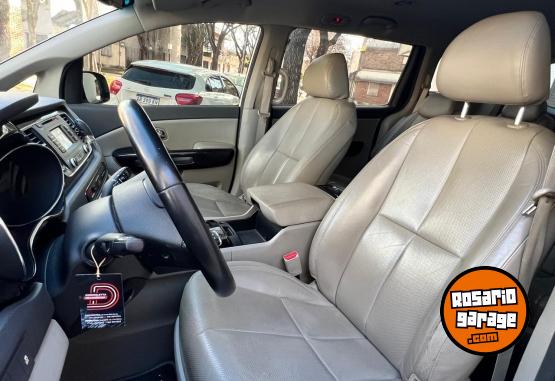 Autos - Kia Carnival 2.2 Crdi Ex Prem 2017 Diesel 110000Km - En Venta