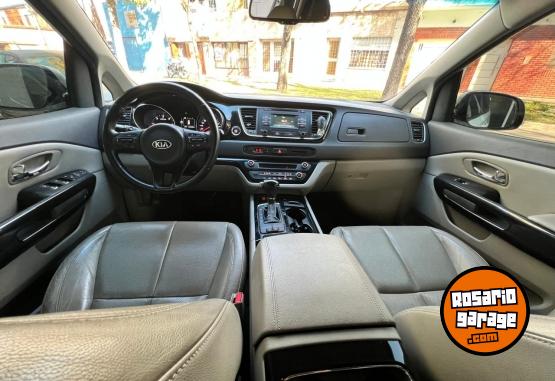 Autos - Kia Carnival 2.2 Crdi Ex Prem 2017 Diesel 110000Km - En Venta
