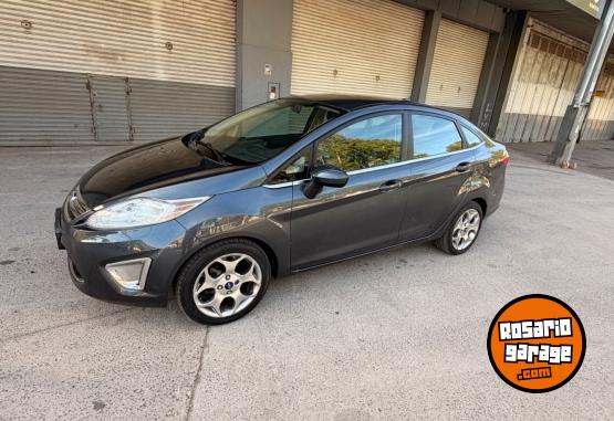 Autos - Ford Fiesta kinetic 2011 Nafta 149000Km - En Venta