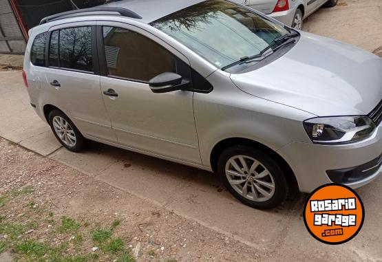 Autos - Volkswagen SURAN 2012 Nafta 1111Km - En Venta