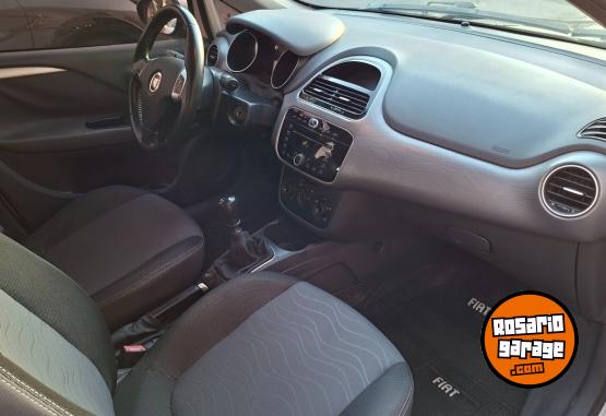 Autos - Fiat PUNTO ESSENNSE 1.6 2014 Nafta 140000Km - En Venta