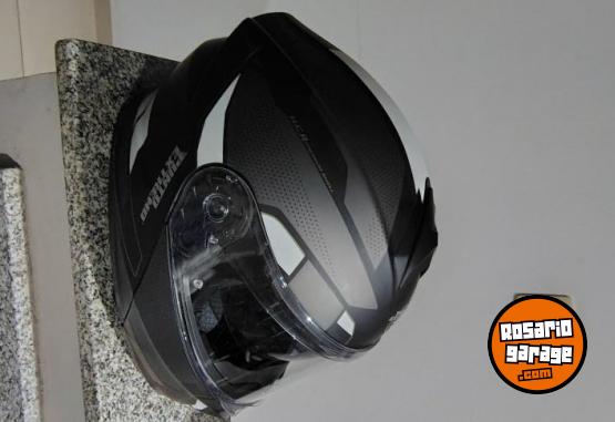 Accesorios para Motos - Casco Rebatible con Intercomunicador- Marca Punto Extremo - En Venta