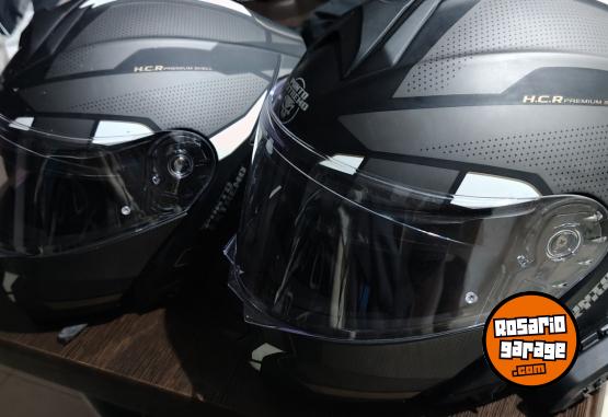Accesorios para Motos - Casco Rebatible con Intercomunicador- Marca Punto Extremo - En Venta