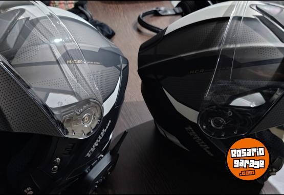 Accesorios para Motos - Casco Rebatible con Intercomunicador- Marca Punto Extremo - En Venta