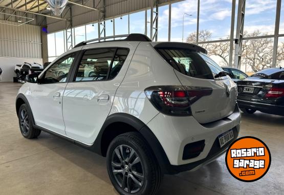 Autos - Renault sandero stepway zen 2021 Nafta 144650Km - En Venta