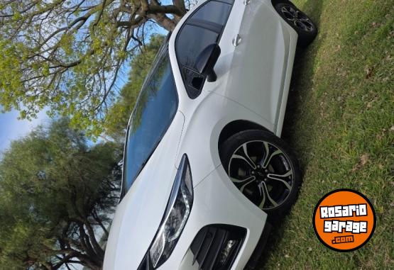 Autos - Chevrolet Cruze RS 2023 Nafta 57000Km - En Venta