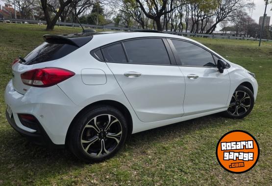 Autos - Chevrolet Cruze RS 2023 Nafta 57000Km - En Venta