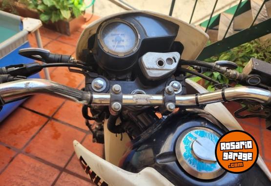 Motos - Motomel SKUA CX 150 CC 2013 Nafta 35000Km - En Venta