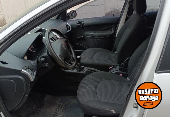 Autos - Peugeot 207 compact 2013 Nafta 120000Km - En Venta