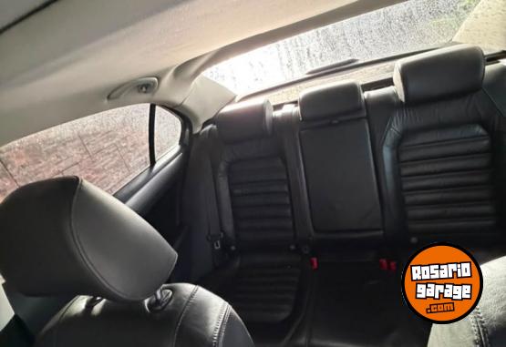 Autos - Volkswagen Vento sportline 2012 Nafta 120000Km - En Venta