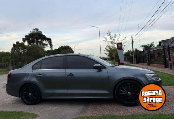 Autos - Volkswagen Vento sportline 2012 Nafta 120000Km - En Venta