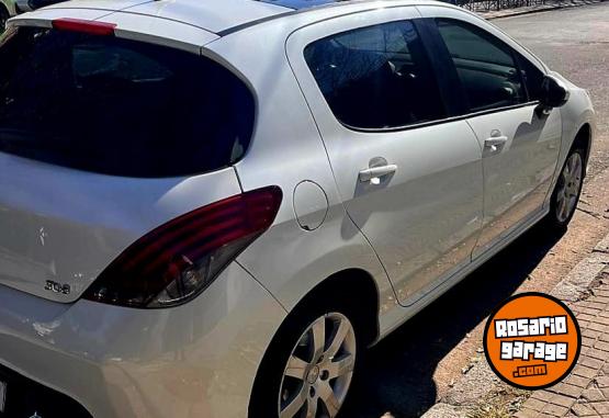 Autos - Peugeot ALLURE 1.6 navegador 2016 Nafta 93000Km - En Venta