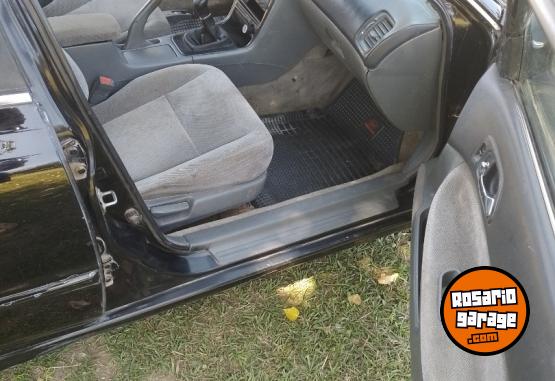 Autos - Honda Accord 1996 Nafta 244000Km - En Venta