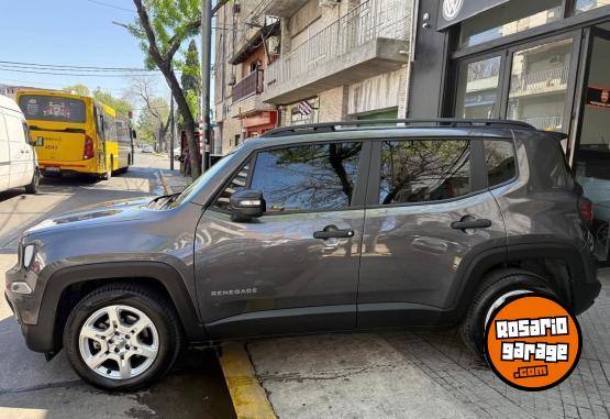Camionetas - Chrysler Jeep renegade 1.3 sport 2025 Nafta 12000Km - En Venta