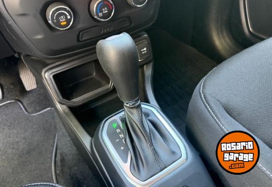 Camionetas - Chrysler Jeep renegade 1.3 sport 2025 Nafta 12000Km - En Venta
