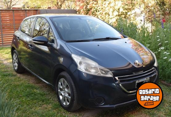 Autos - Peugeot 208 2015 Nafta 208000Km - En Venta