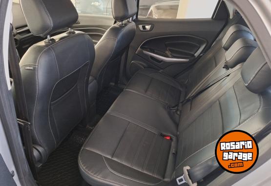 Autos - Ford Ecoesport titanium manual 2023 Nafta 114000Km - En Venta