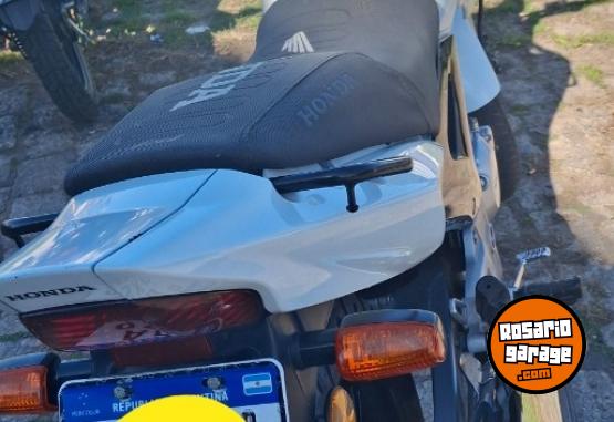 Motos - Honda Cbx twister 250 2016 Nafta 29000Km - En Venta