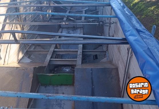 Camiones y Grúas - Tolva depaoli - En Venta