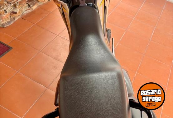 Motos - Honda XR 190 2025 Nafta 4000Km - En Venta