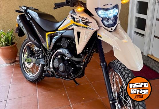 Motos - Honda XR 190 2025 Nafta 4000Km - En Venta