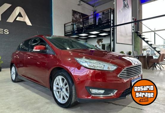 Autos - Ford FOCUS 1.6 S 2017 Nafta 179000Km - En Venta