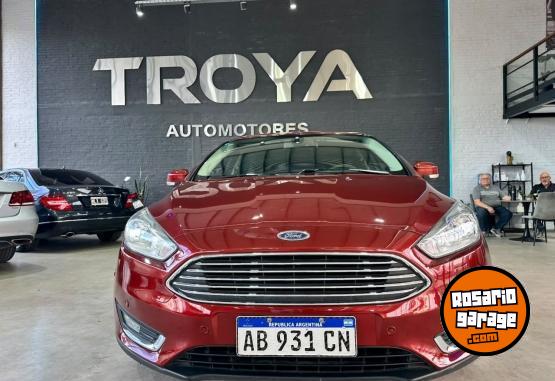 Autos - Ford FOCUS 1.6 S 2017 Nafta 179000Km - En Venta