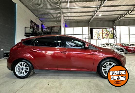 Autos - Ford FOCUS 1.6 S 2017 Nafta 179000Km - En Venta