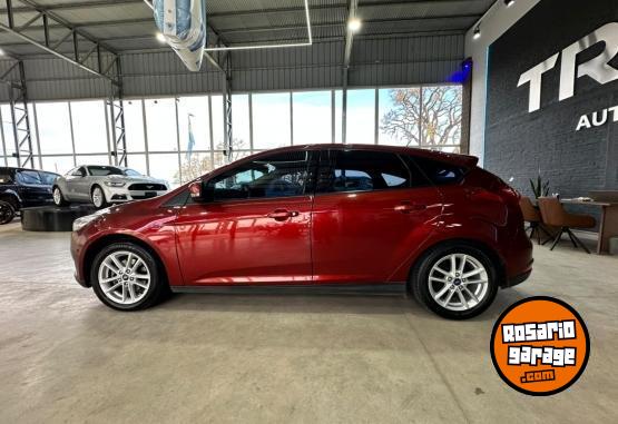 Autos - Ford FOCUS 1.6 S 2017 Nafta 179000Km - En Venta