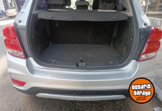 Autos - Chevrolet Tracker premier 2017 Nafta 123000Km - En Venta