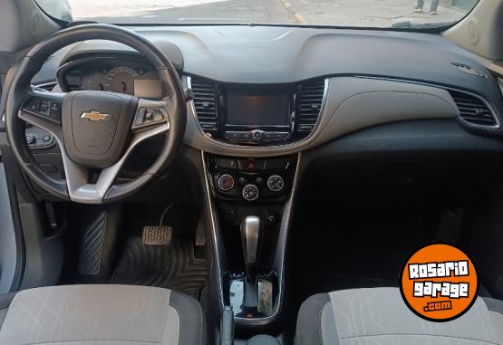 Autos - Chevrolet Tracker premier 2017 Nafta 123000Km - En Venta