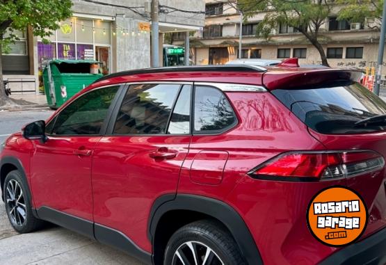 Camionetas - Toyota Corolla Cross SEG 2023 Nafta 48000Km - En Venta