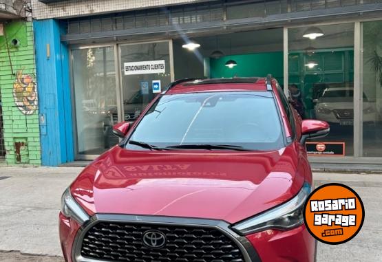 Camionetas - Toyota Corolla Cross SEG 2023 Nafta 48000Km - En Venta