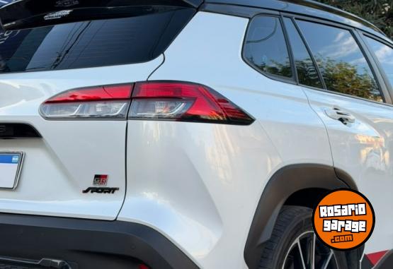 Autos - Toyota COR CROSS GAZZO RACING 2025 Nafta 40000Km - En Venta