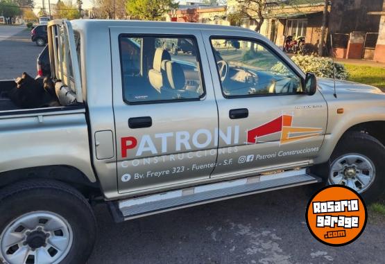 Camionetas - Toyota Hilux 4x2 2004 Diesel 305000Km - En Venta
